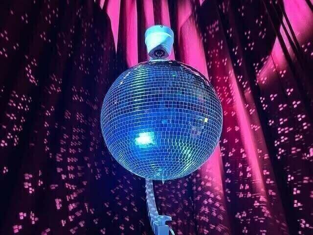 Bars & Clubs