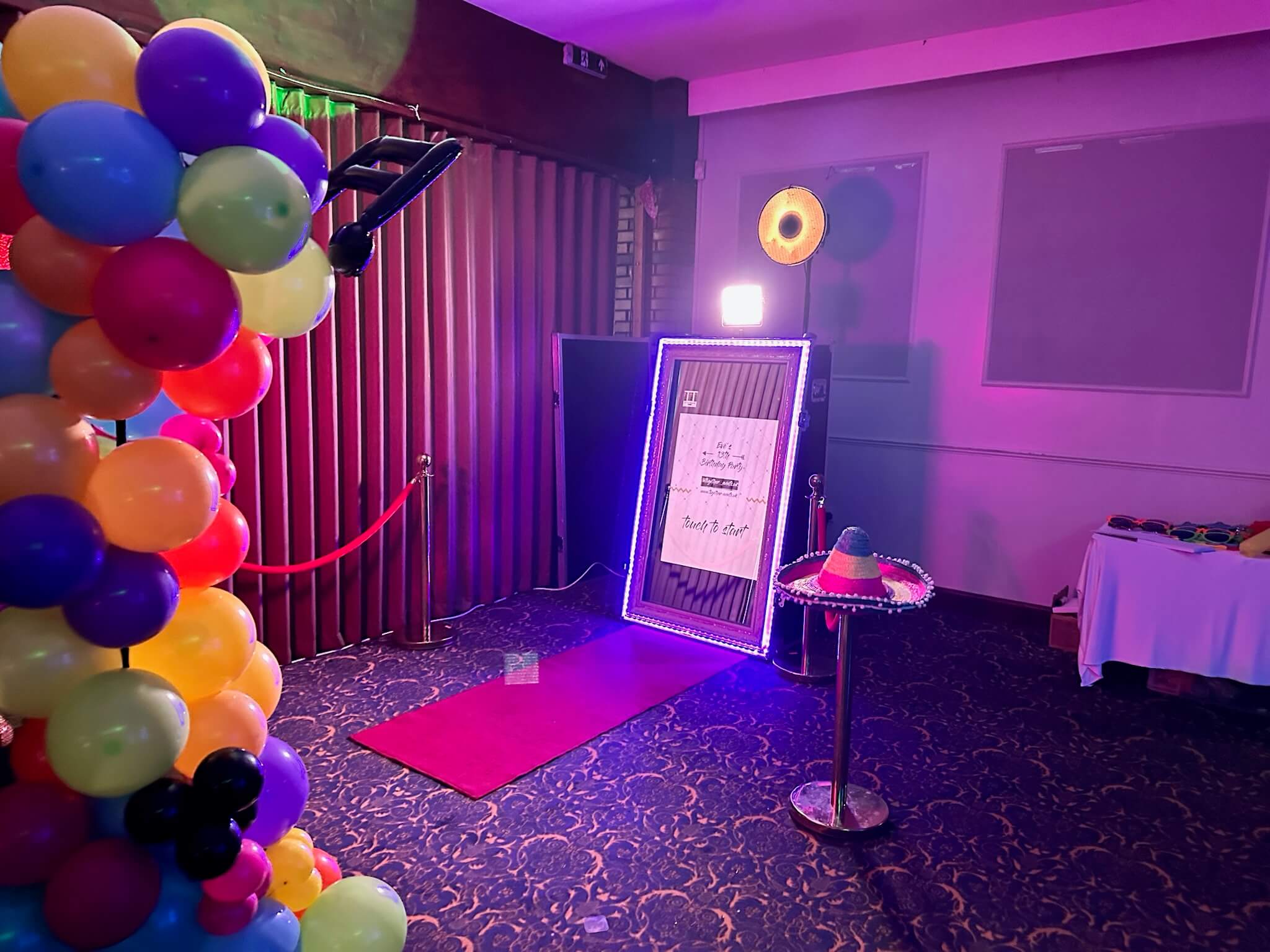 Magic Mirror Photo Booth Hire