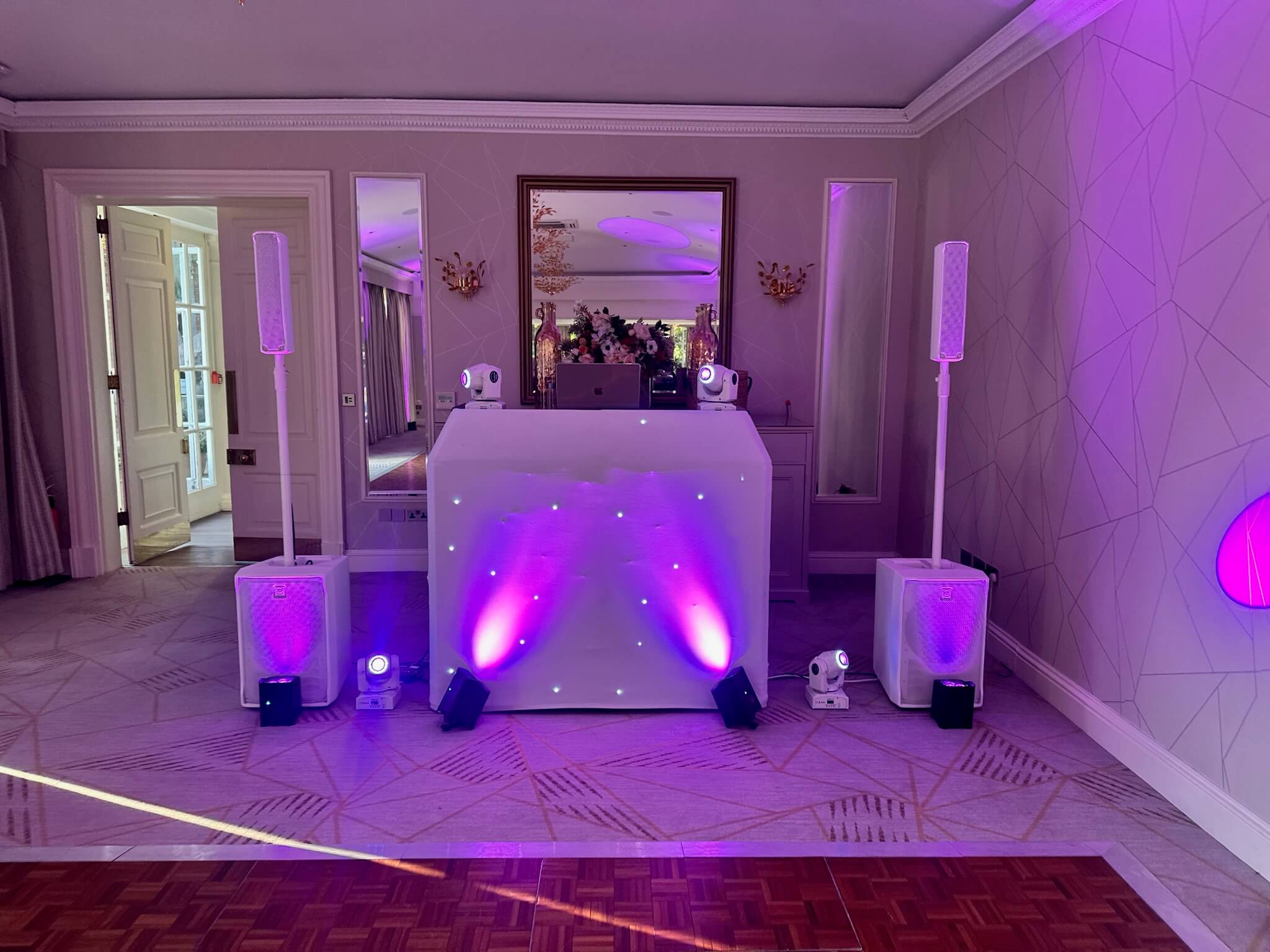 Professional DJ Services 4